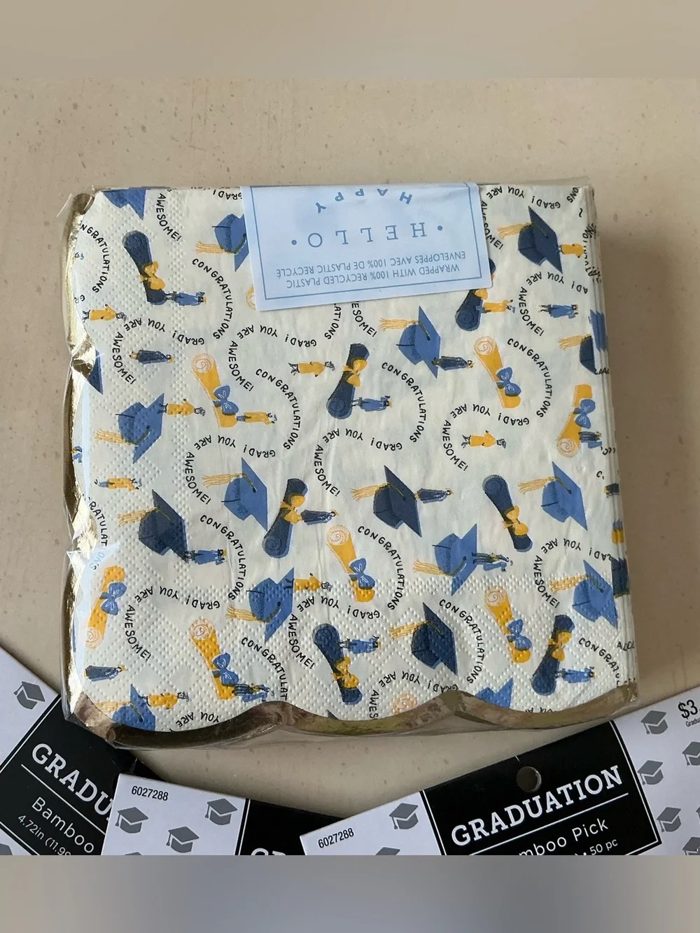 NWT Graduation Party Supplies - Food Picks, Muffin/Snack Cups & Napkins 🧑‍🎓 👩🏼‍🎓